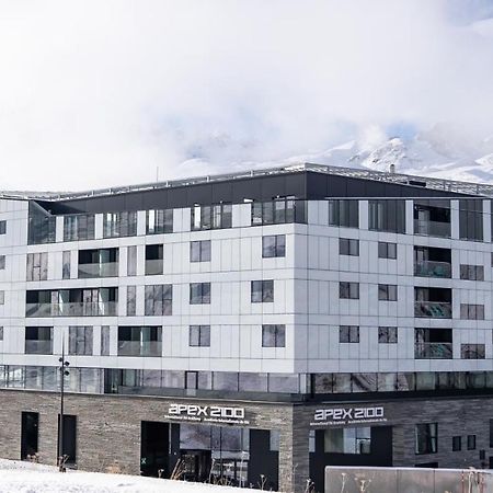 Apex2100 International Ski Academy Tignes Eksteriør billede